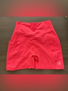 Bombshell V BACK SHORTS